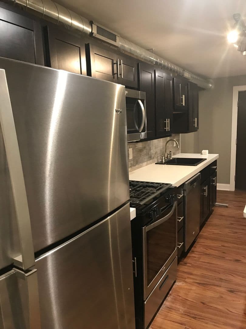Pittsburgh Apartment: 327 N. Neville Street
