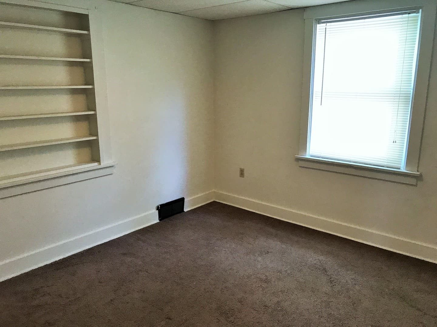 Pittsburgh House: 3331 Niagara Street