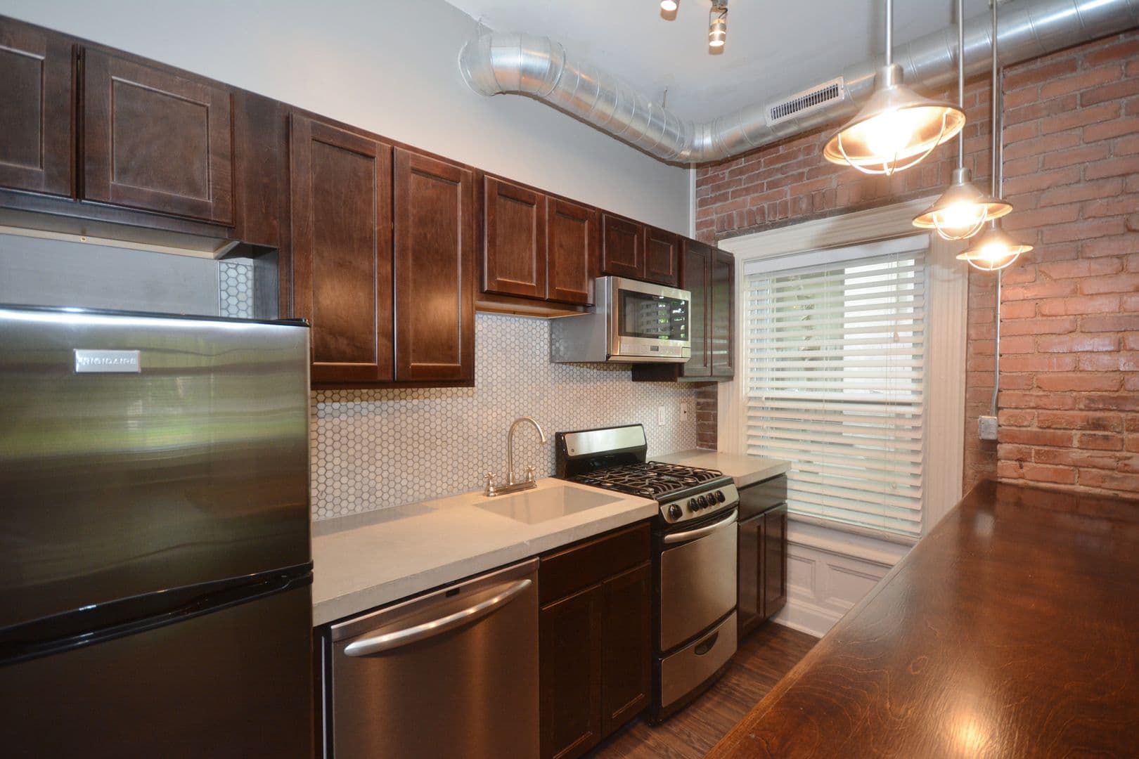 Pittsburgh Apartment: 302 S. Negley Ave.