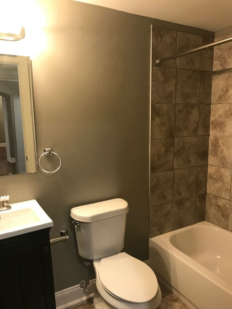 Pittsburgh Apartment: 327 N. Neville Street