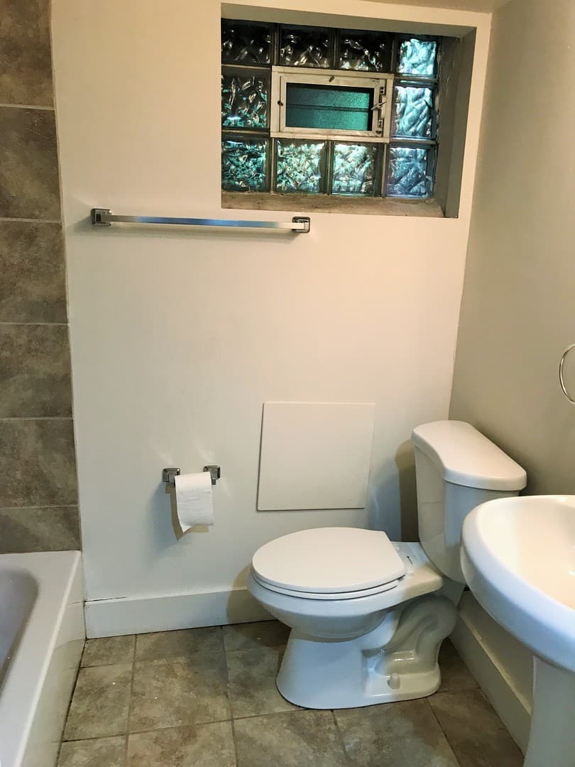Pittsburgh House: 129 Chesterfield Road