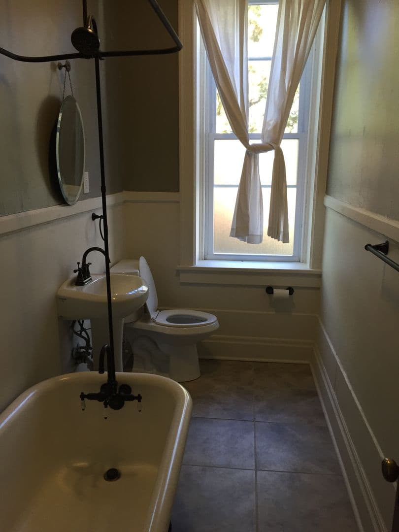 Pittsburgh Apartment: 7033-7035 Meade