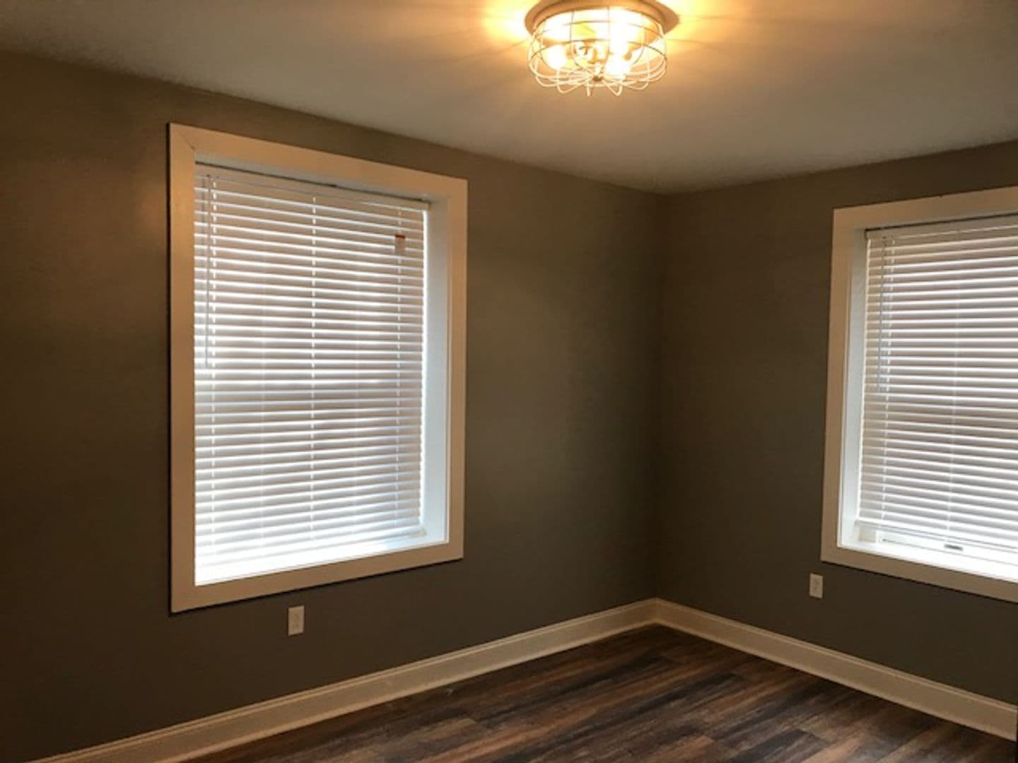Pittsburgh Apartment: 5825 E. Liberty Blvd.
