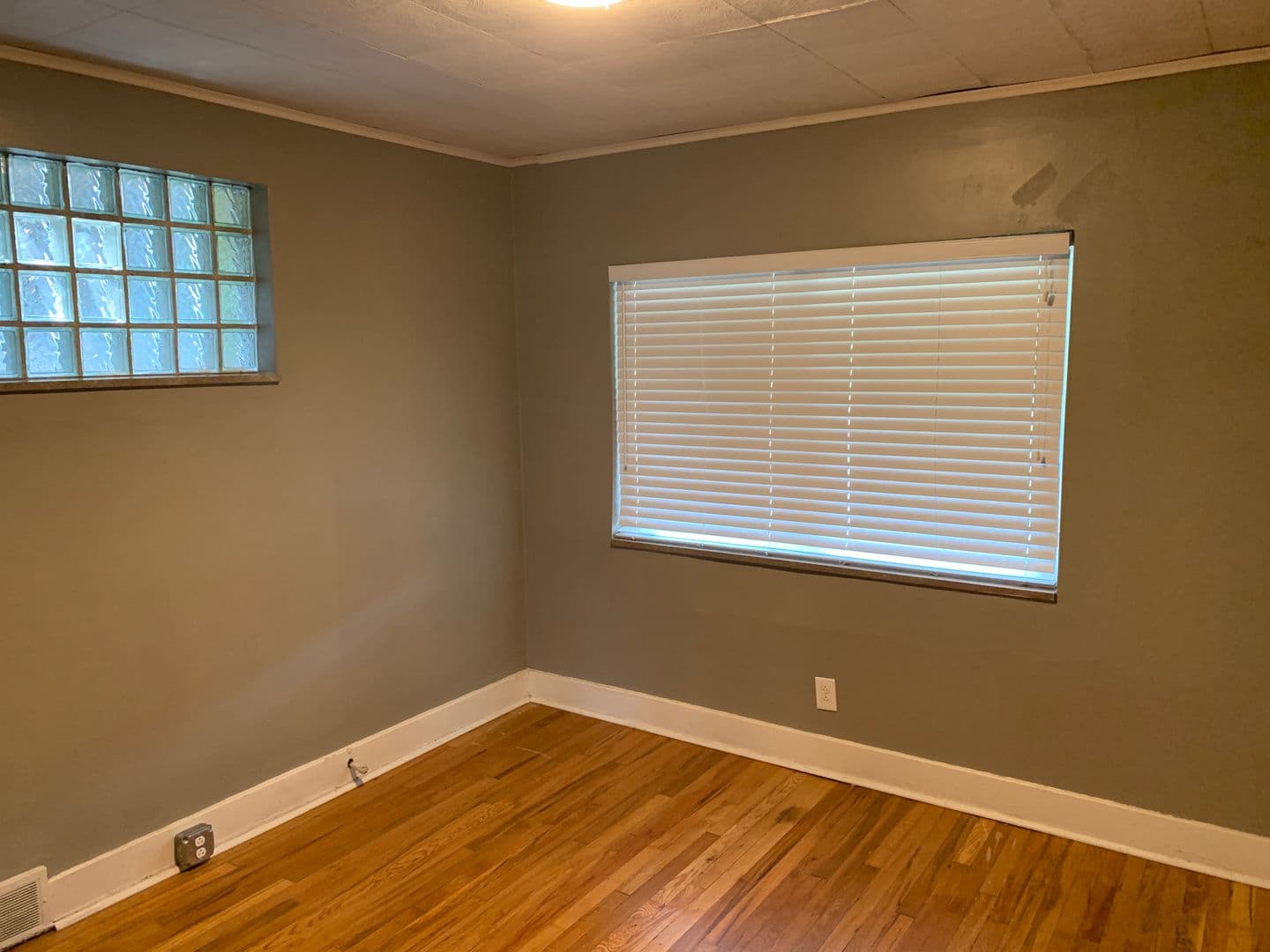Pittsburgh House: 3323 Niagara Street