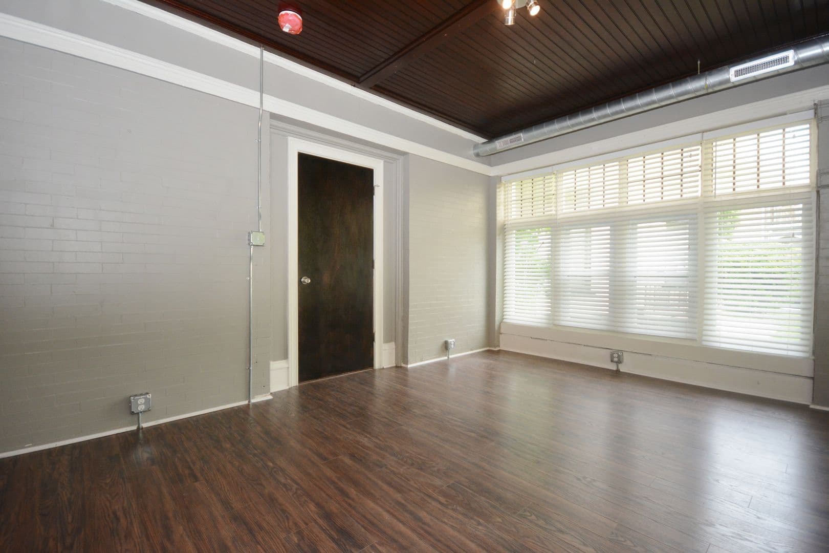 Pittsburgh Apartment: 302 S. Negley Ave.