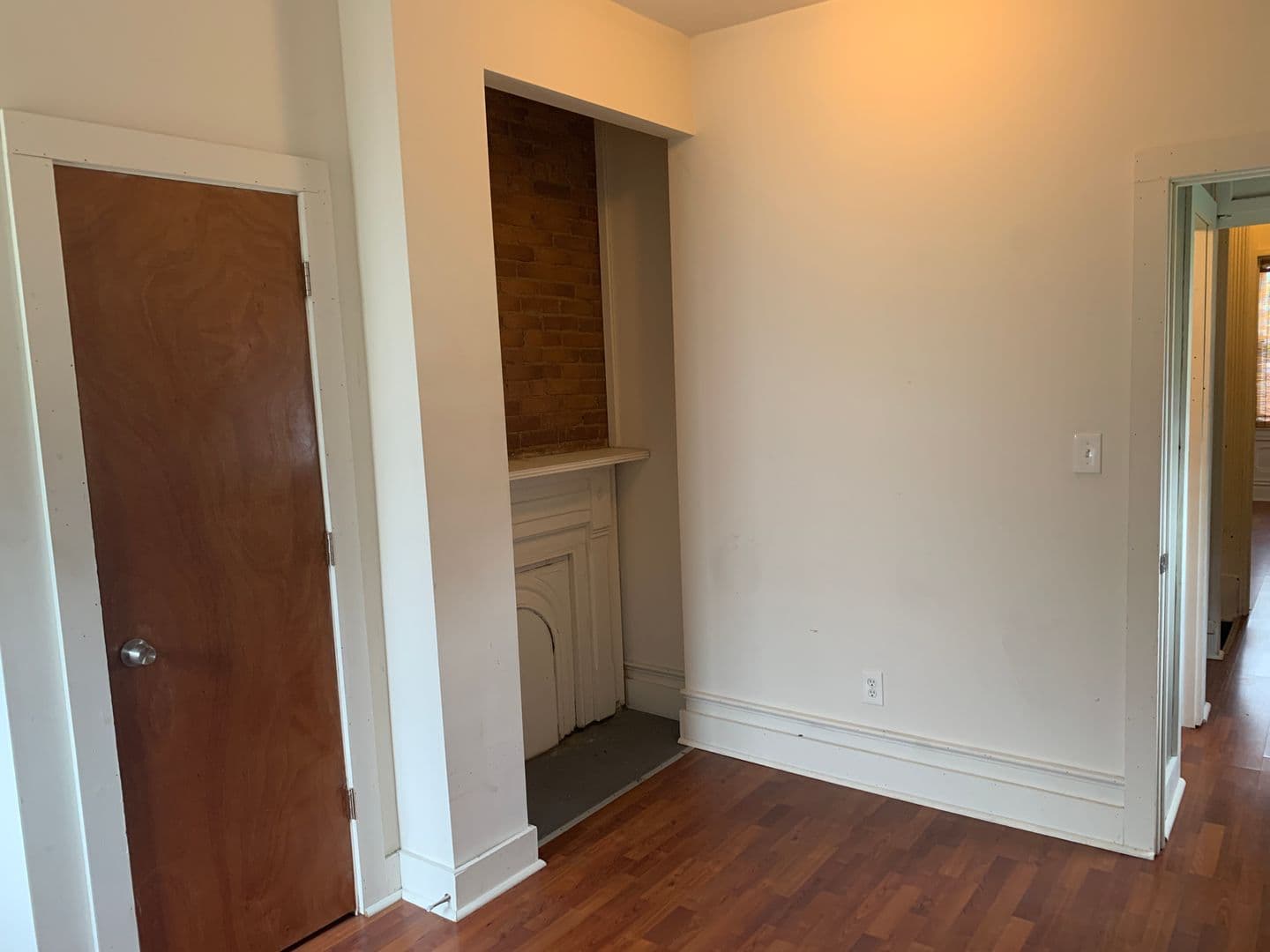 Pittsburgh Apartment: 3950-3952 Woolslayer Way