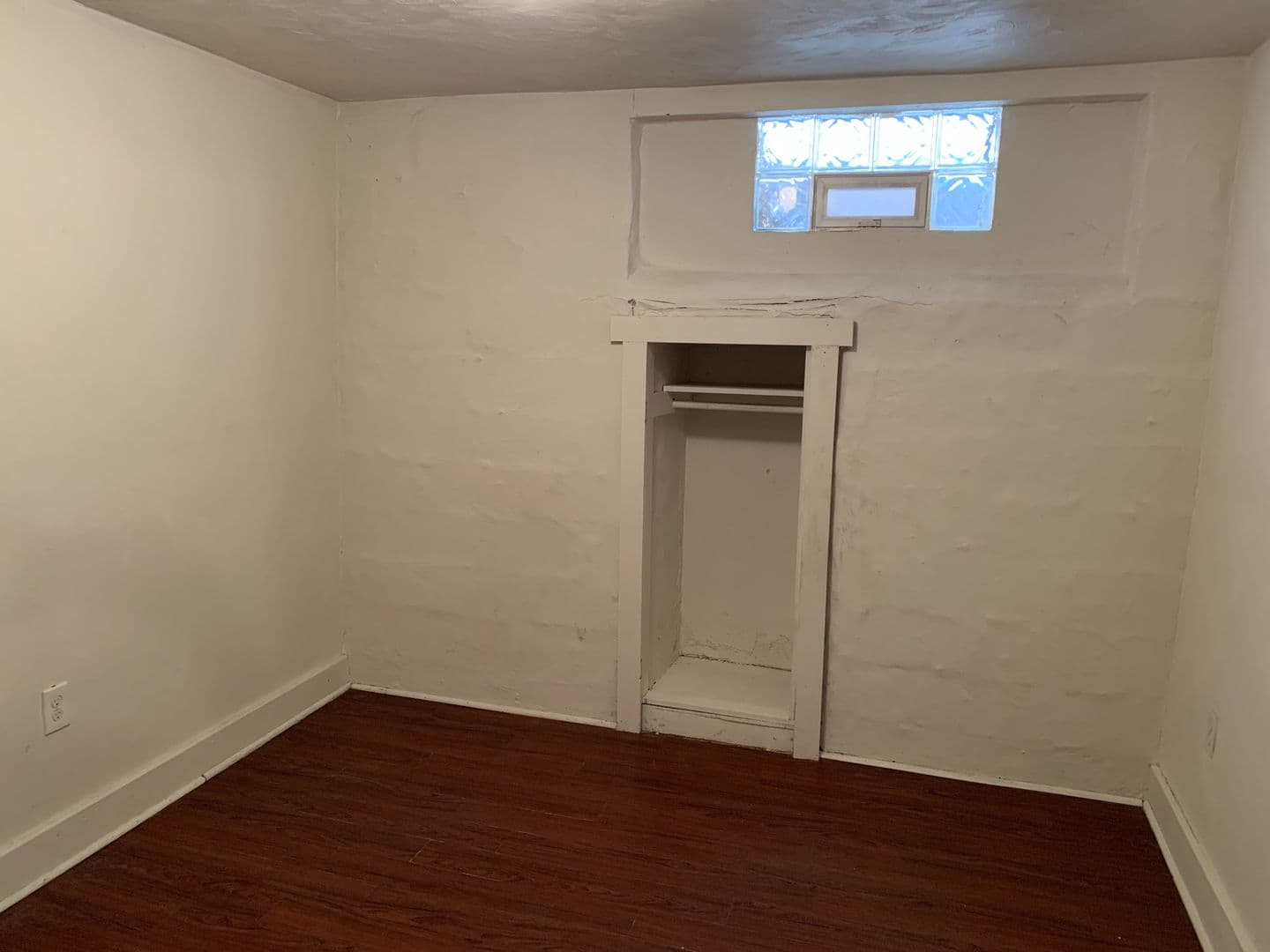 Pittsburgh Apartment: 372 S. Bouquet Street