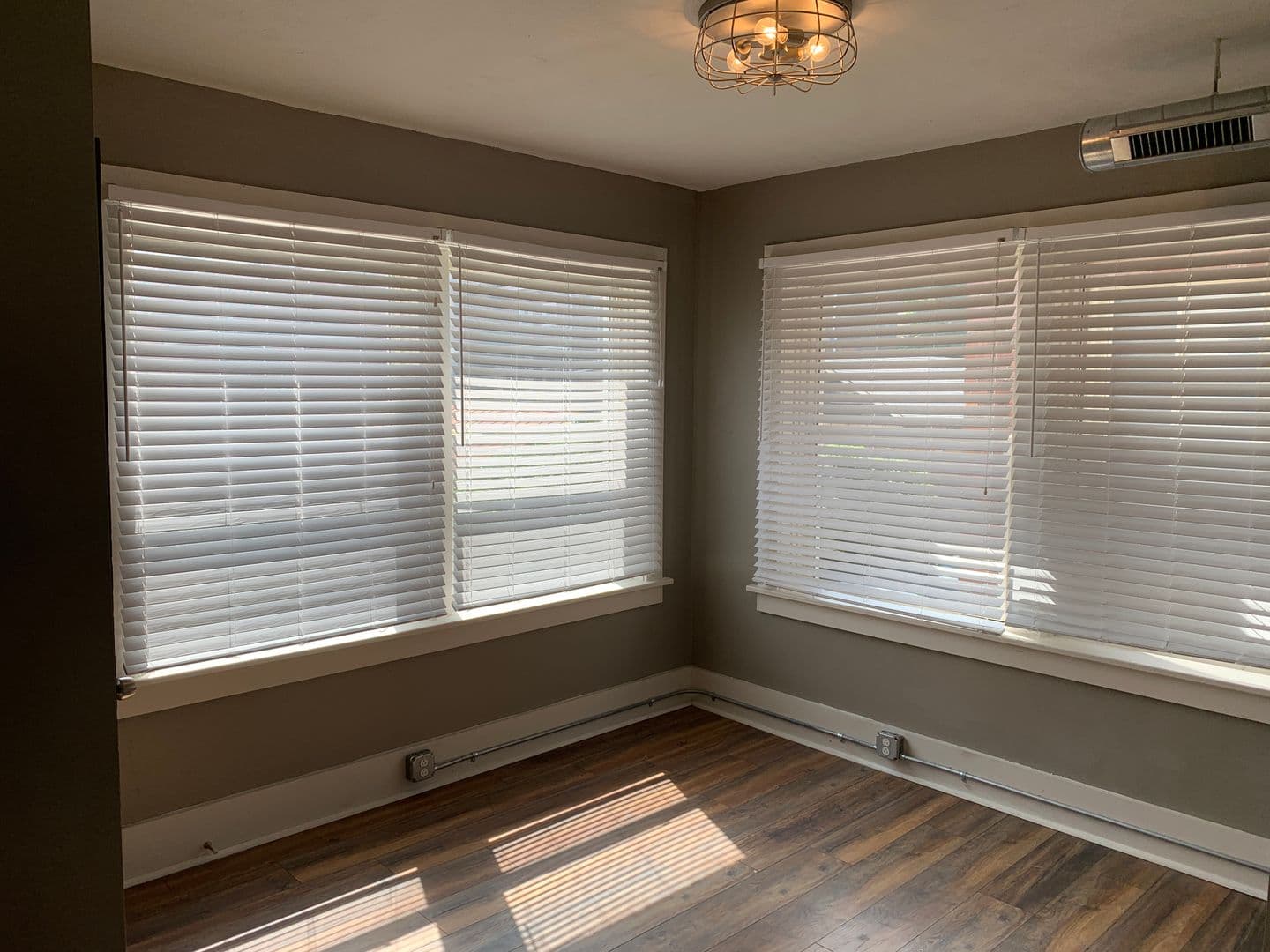 Pittsburgh Apartment: 3450 Ward Street