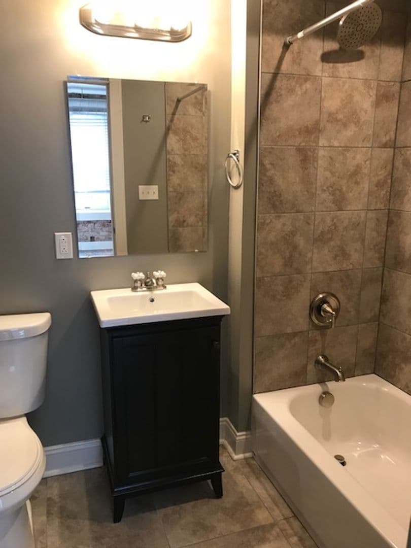 Pittsburgh Apartment: 5825 E. Liberty Blvd.