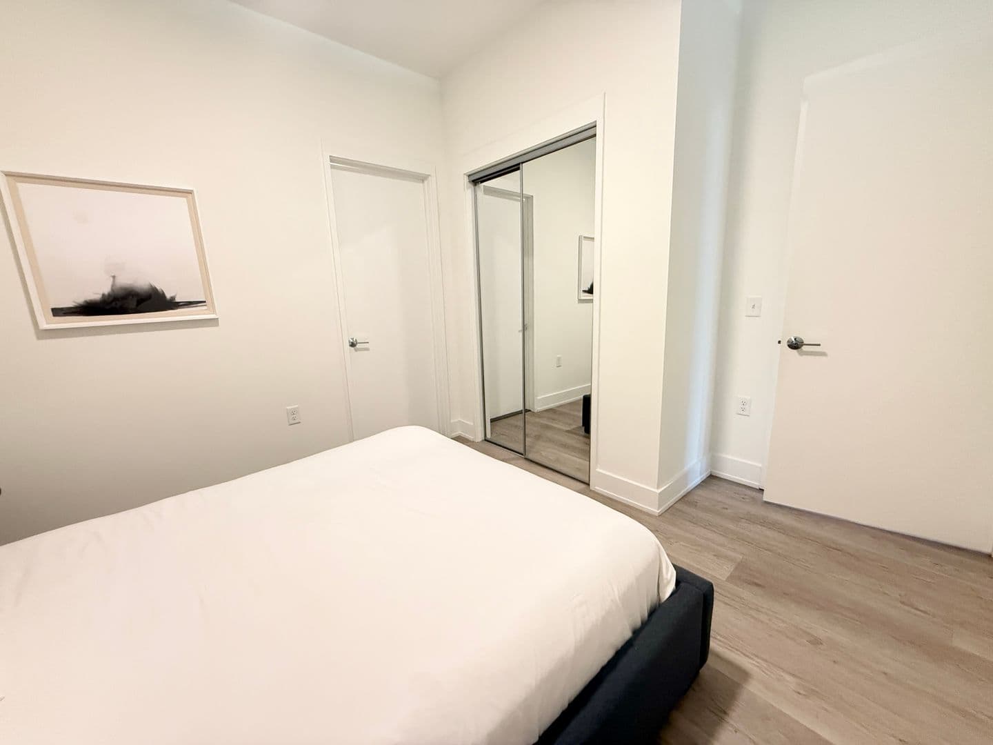 Washington Apartment: 1324 N Capitol St NW