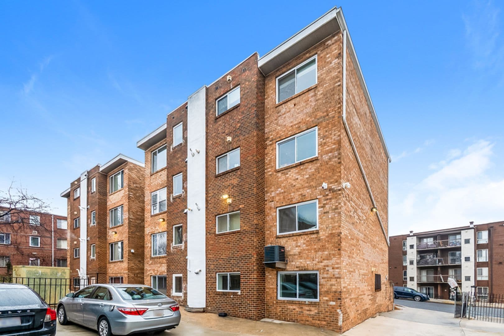 Washington Apartment: 313-15 Anacostia Rd SE