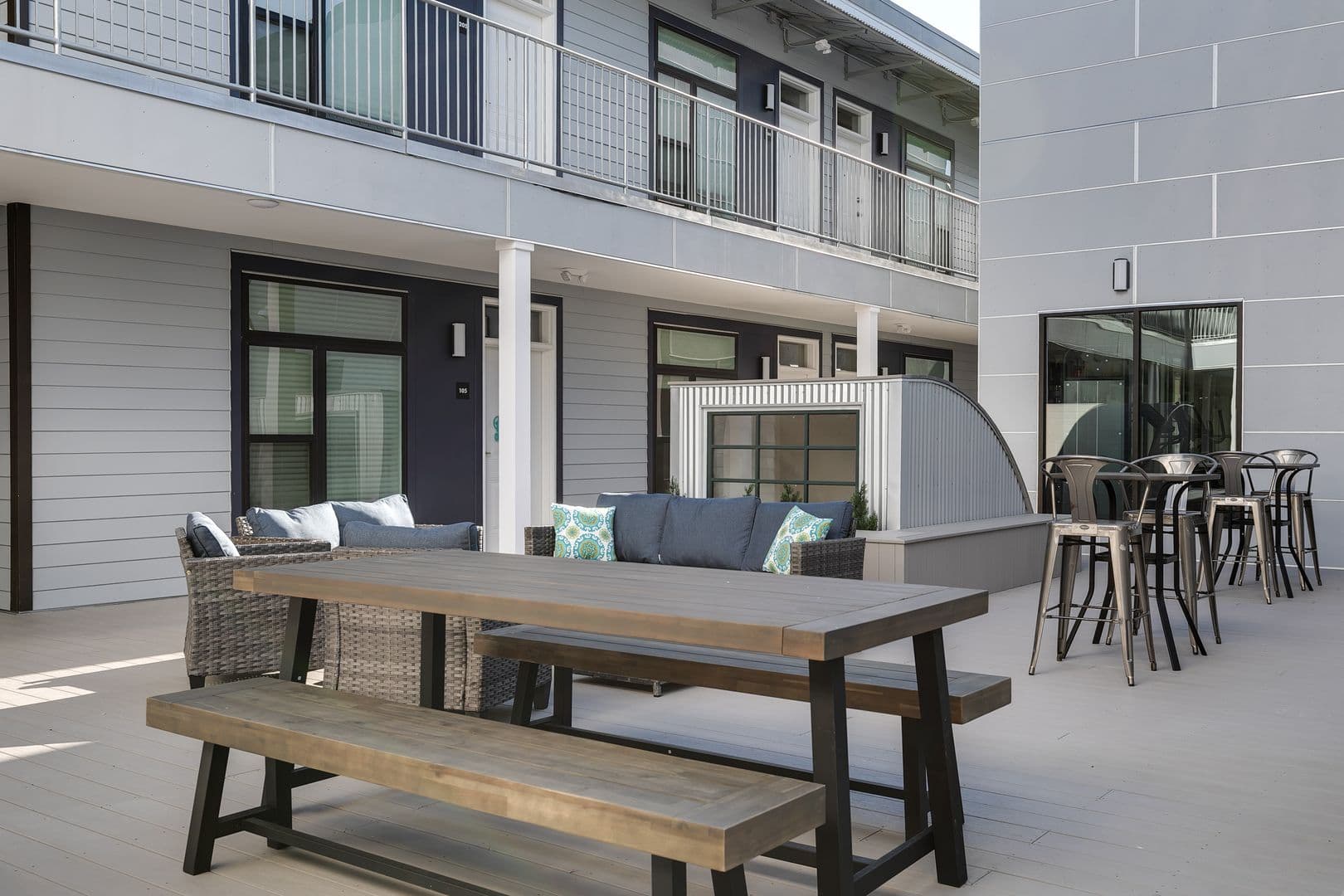 Richmond Apartment: 101 S 15th St