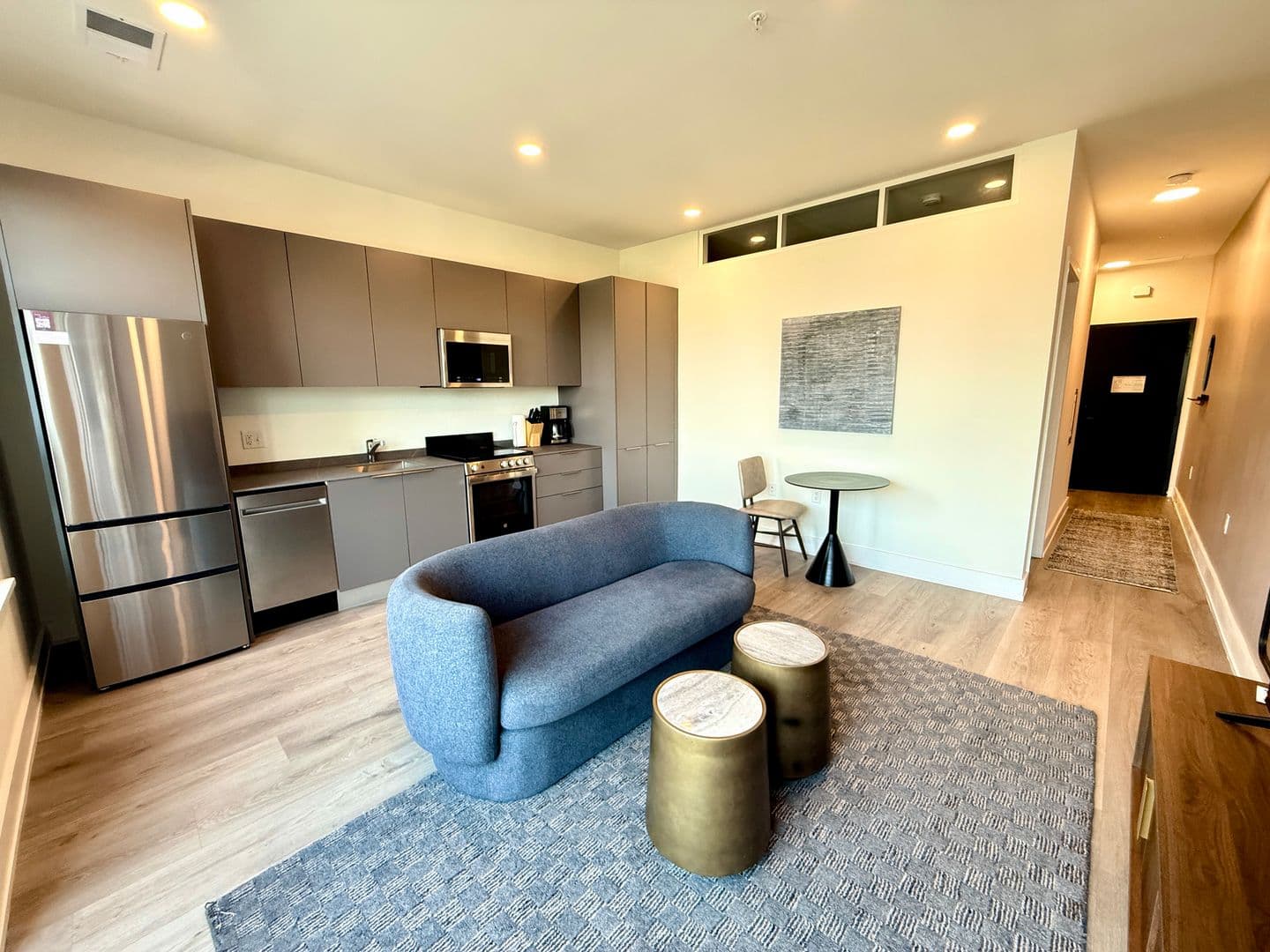 Washington Apartment: 1324 N Capitol St NW