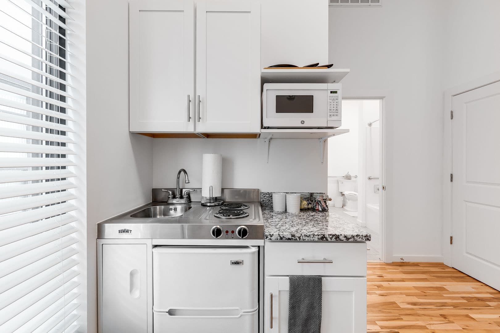Richmond Apartment: 101 S 15th St