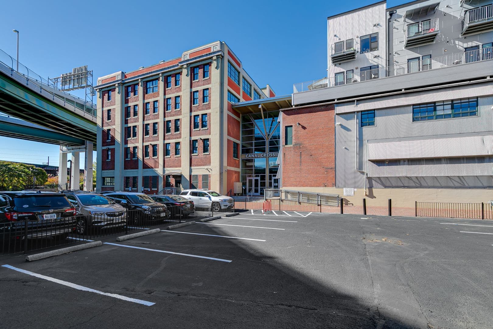 Richmond Apartment: 101 S 15th St