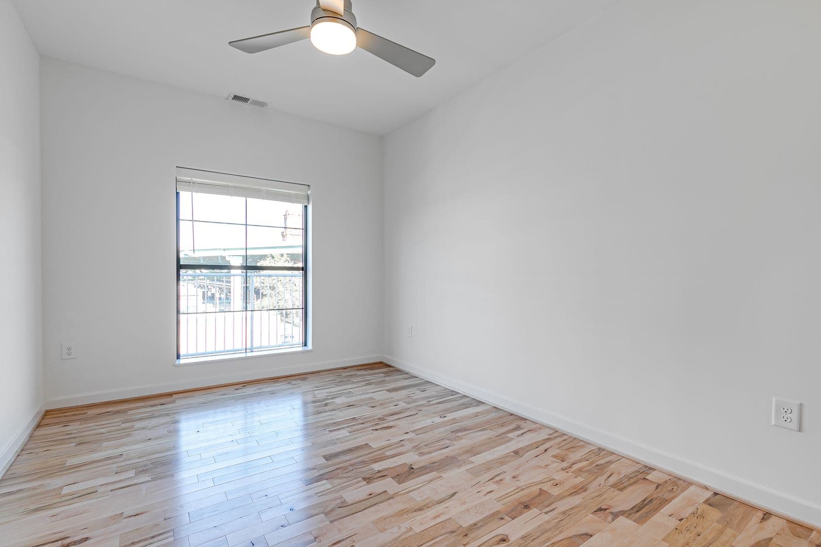 Richmond Apartment: 101 S 15th St