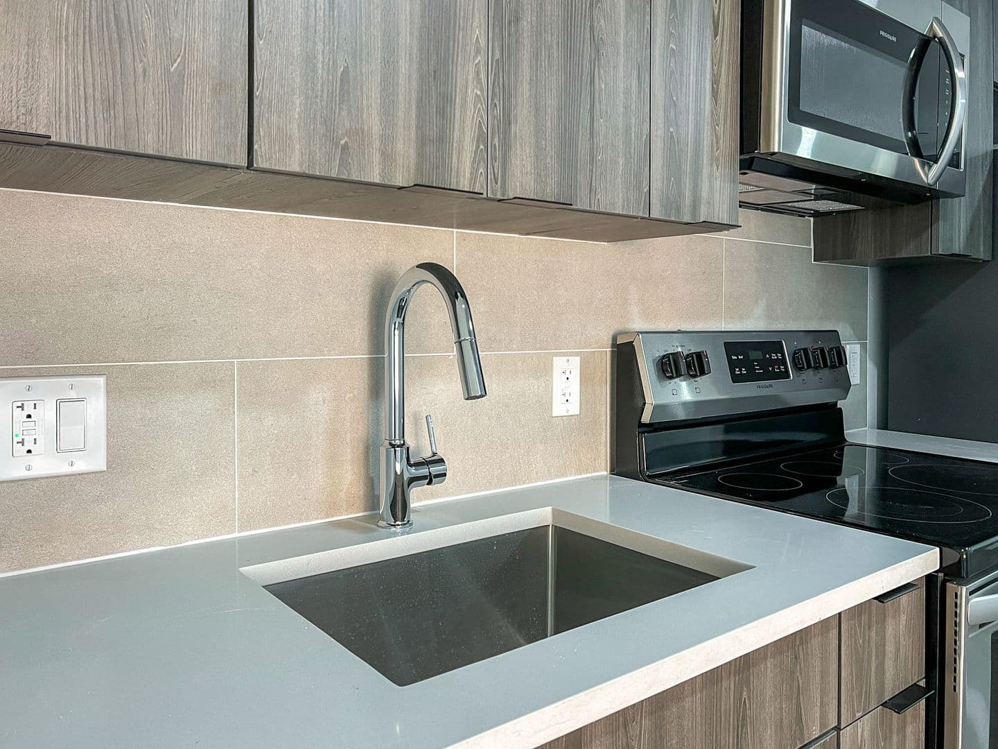 Washington Apartment: 5910-5950 14th St NW