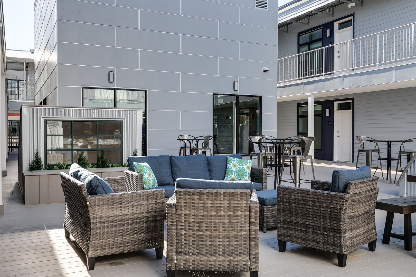 Richmond Apartment: 101 S 15th St