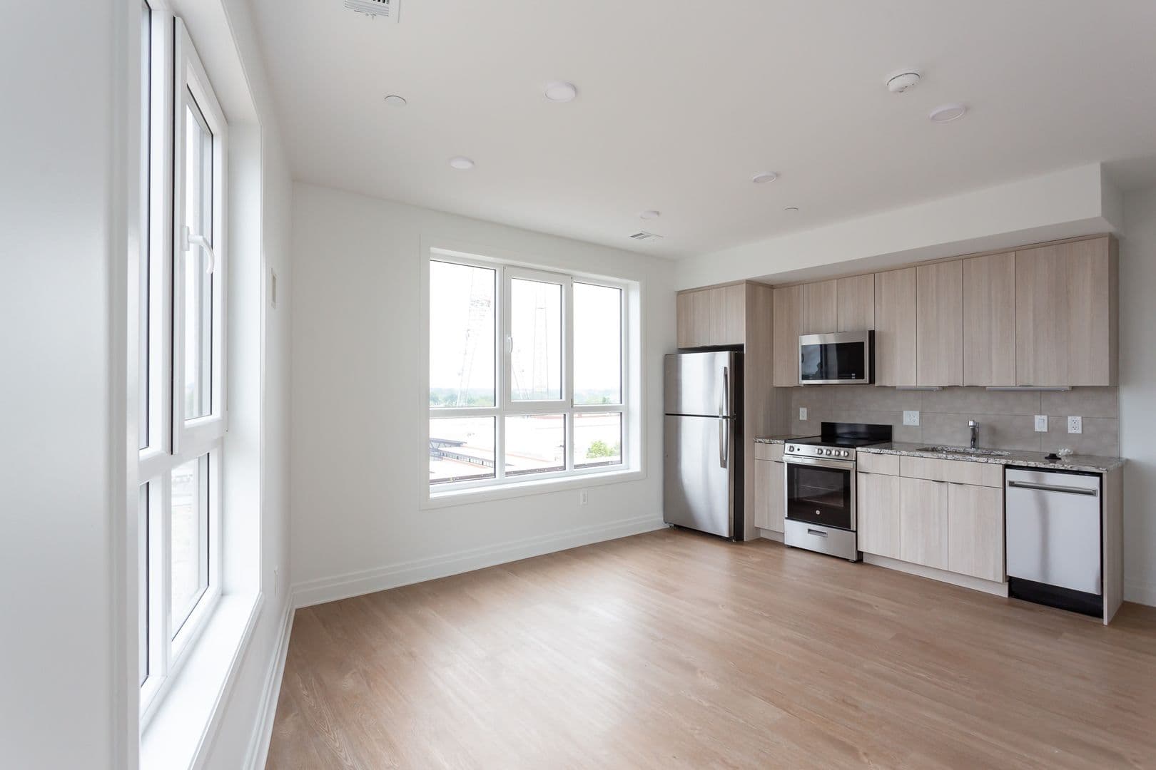Washington Apartment: 5816 Georgia Avenue NW