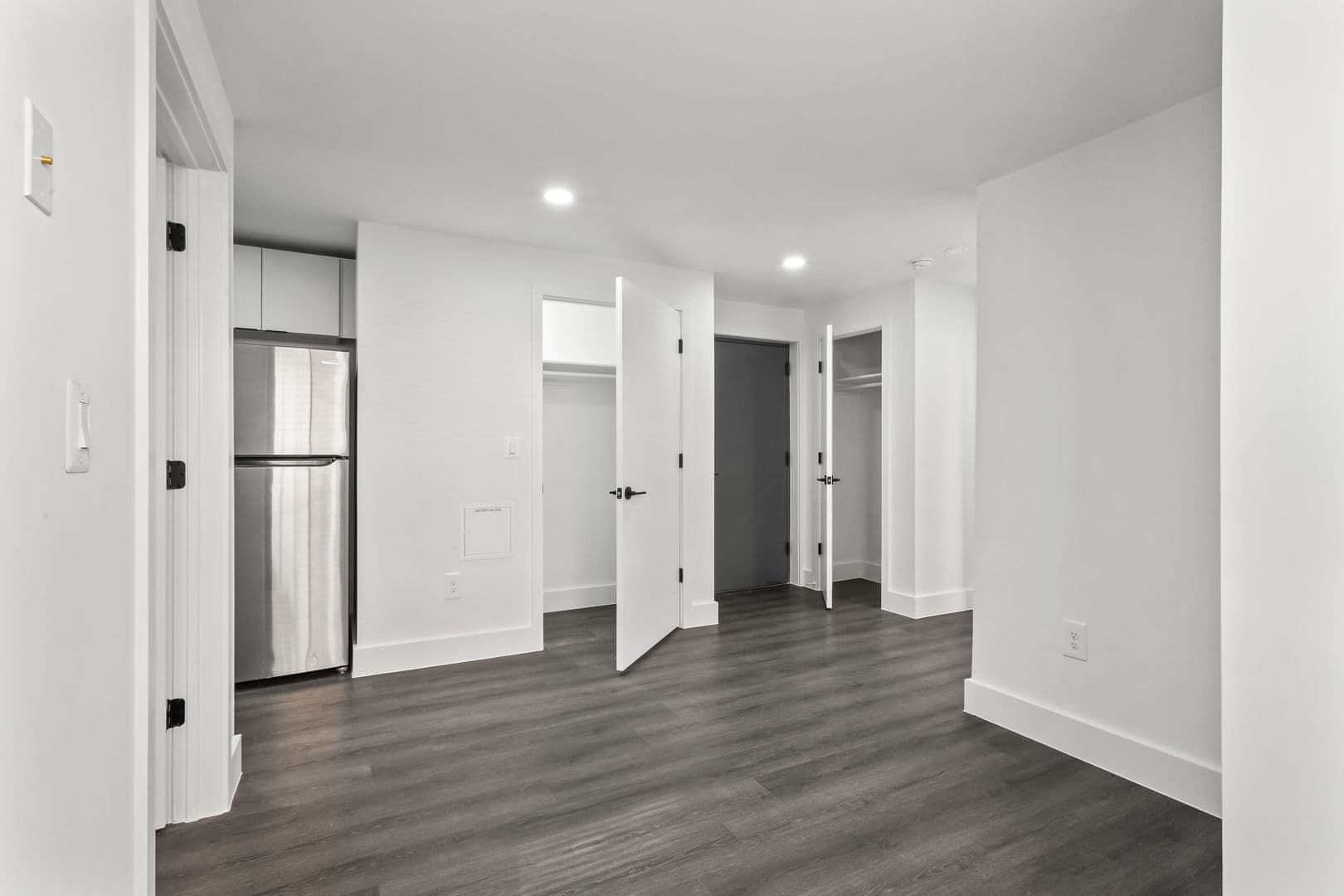 Washington Apartment: 6701 & 6707 14th Street, NW  and 1400 & 1401 Whittier Place, NW