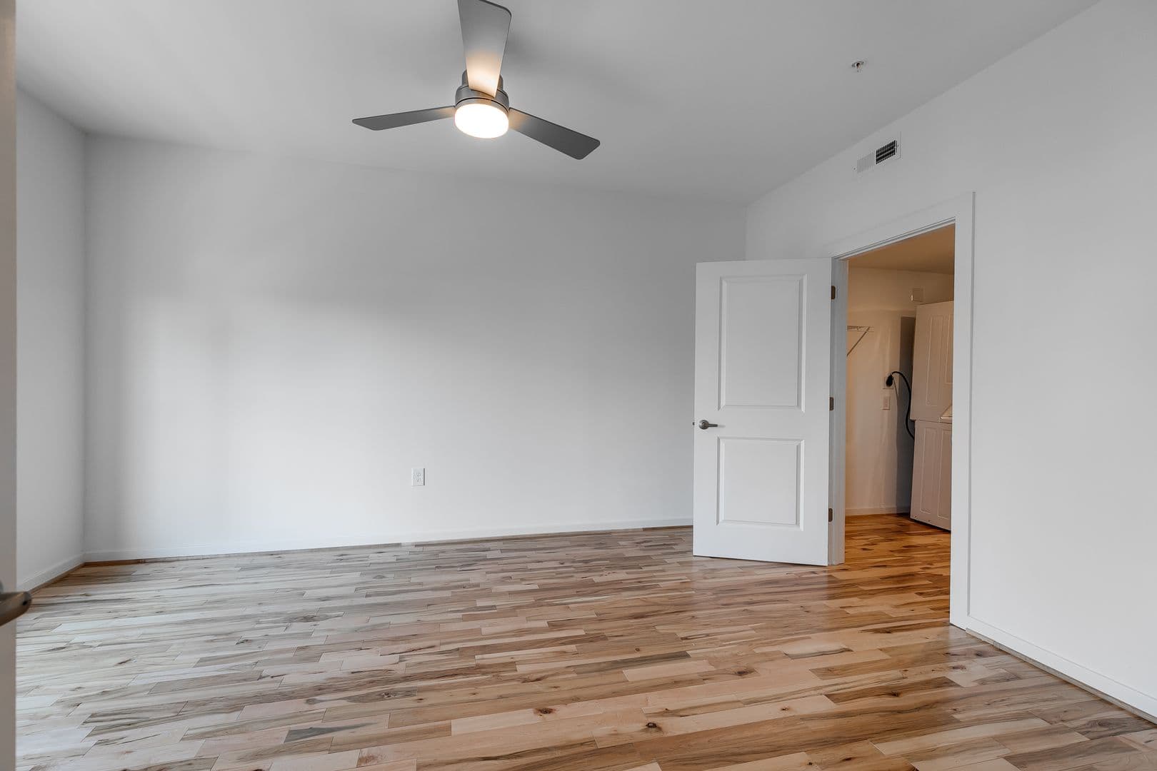 Richmond Apartment: 101 S 15th St