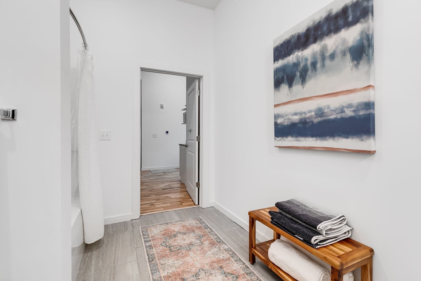 Richmond Apartment: 101 S 15th St