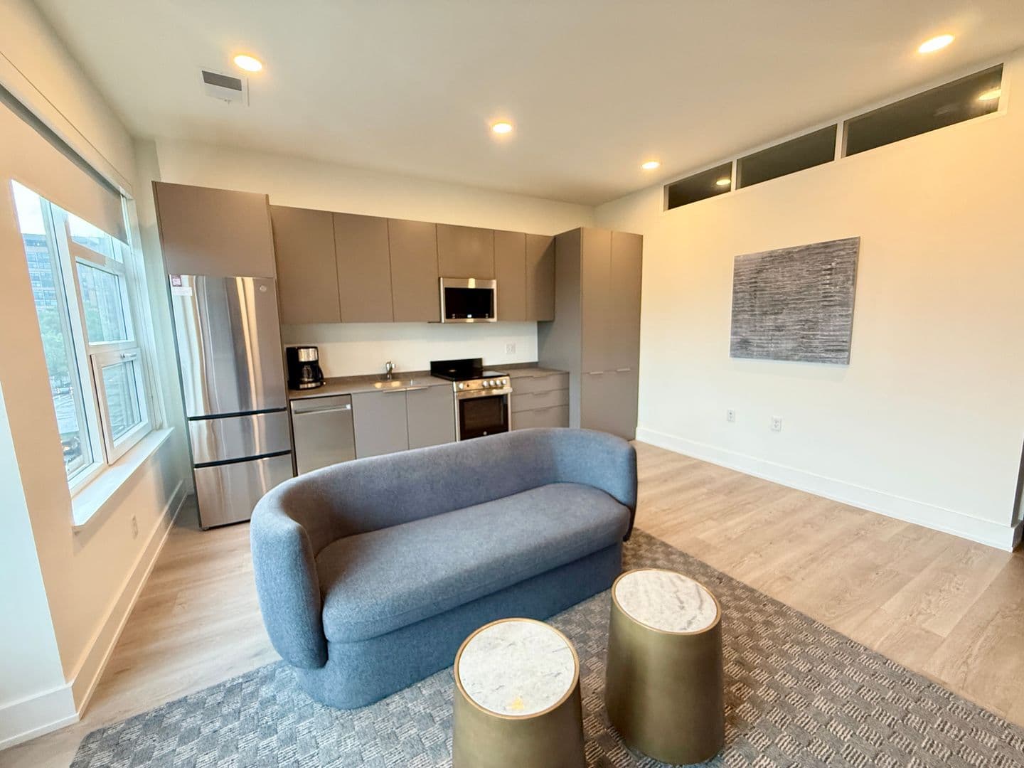 Washington Apartment: 1324 N Capitol St NW