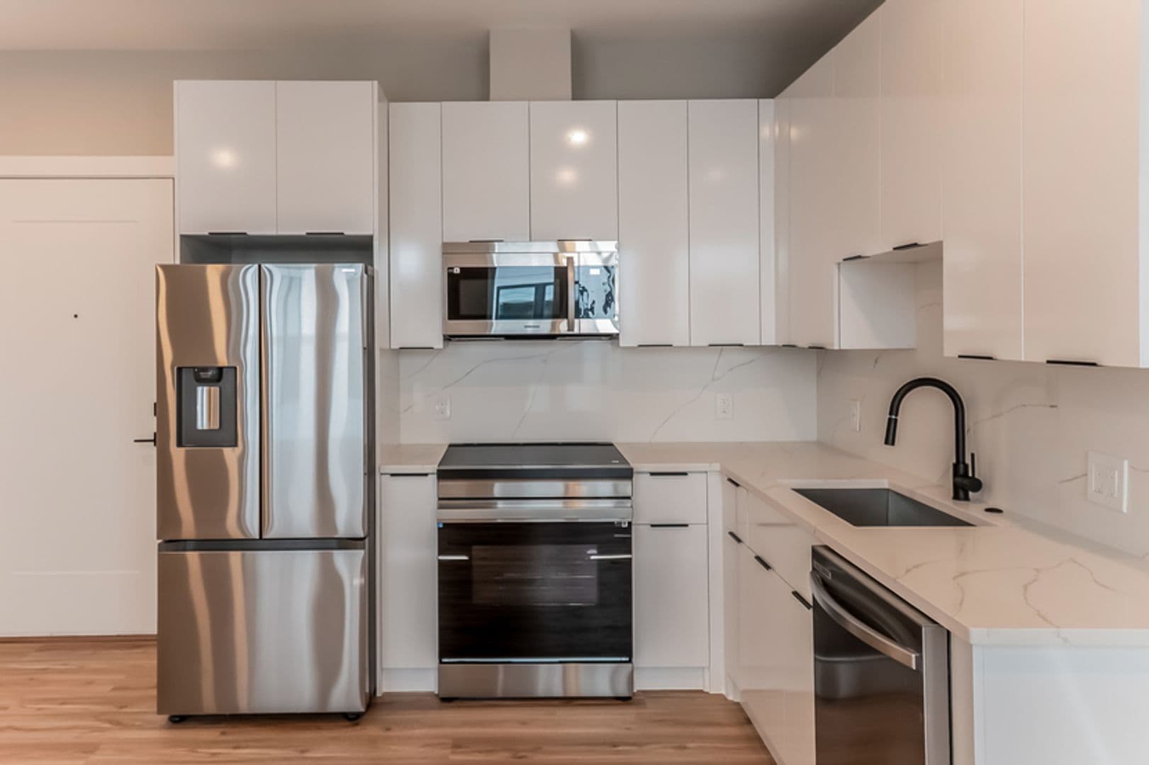 Washington Apartment: 1358 Florida Ave NE