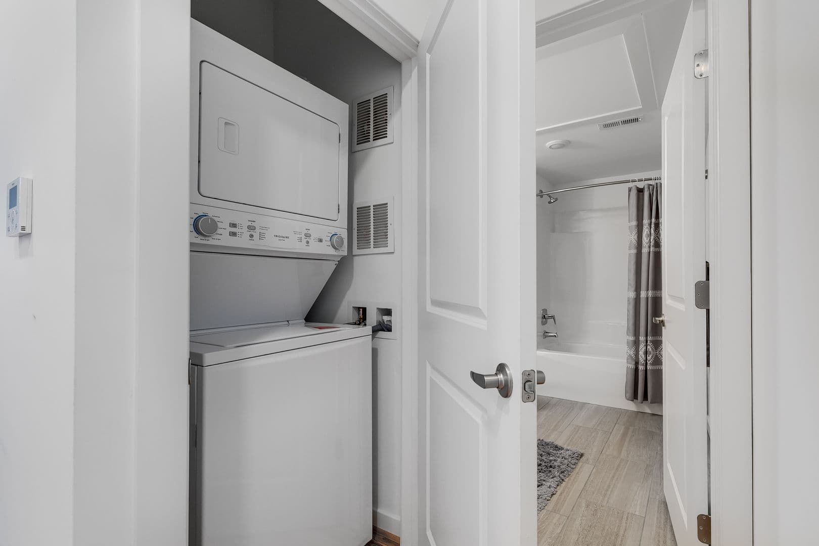Richmond Apartment: 101 S 15th St