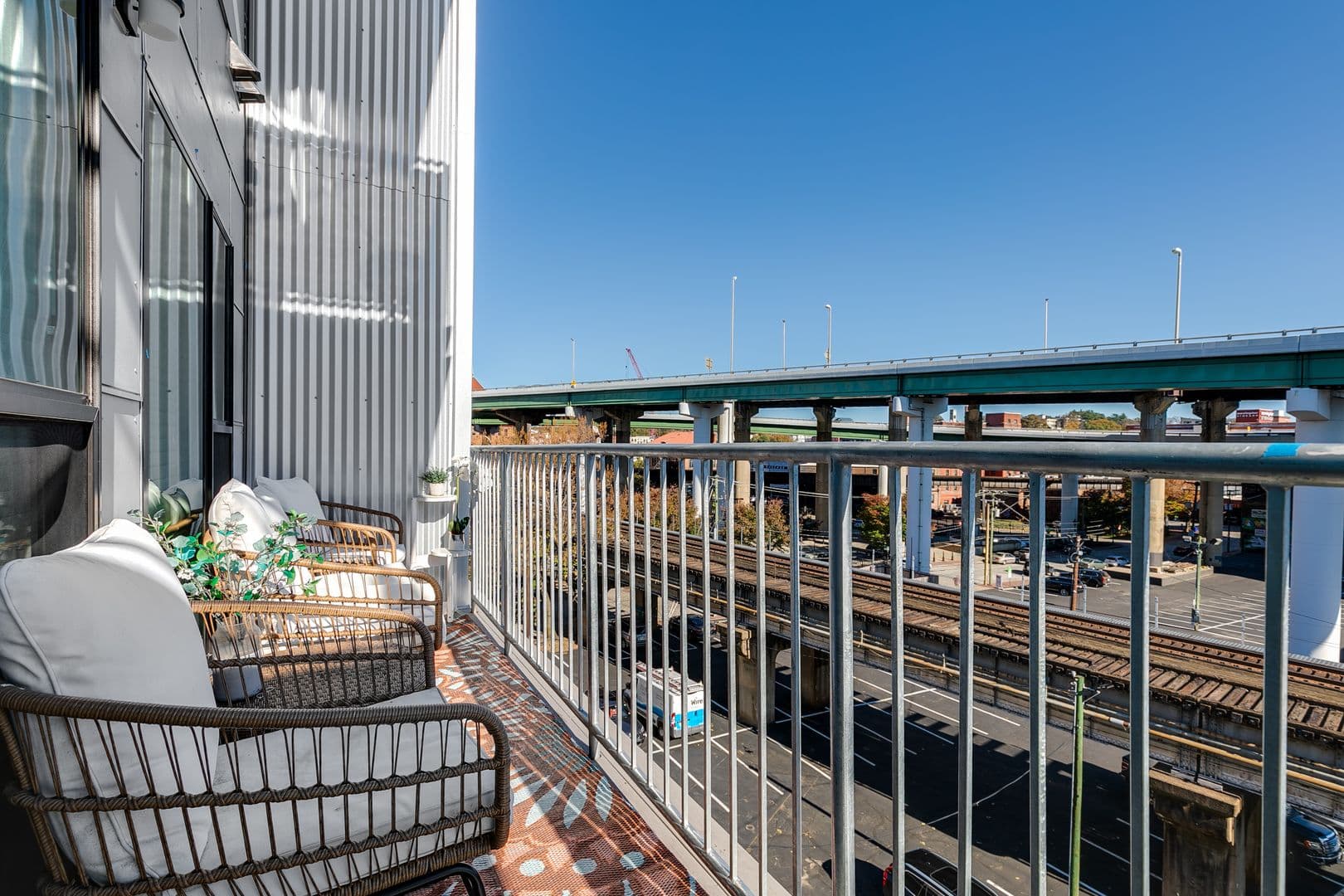 Richmond Apartment: 101 S 15th St