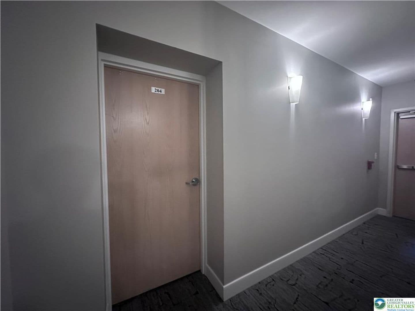 Allentown Apartment: 818-822 Hamilton St.