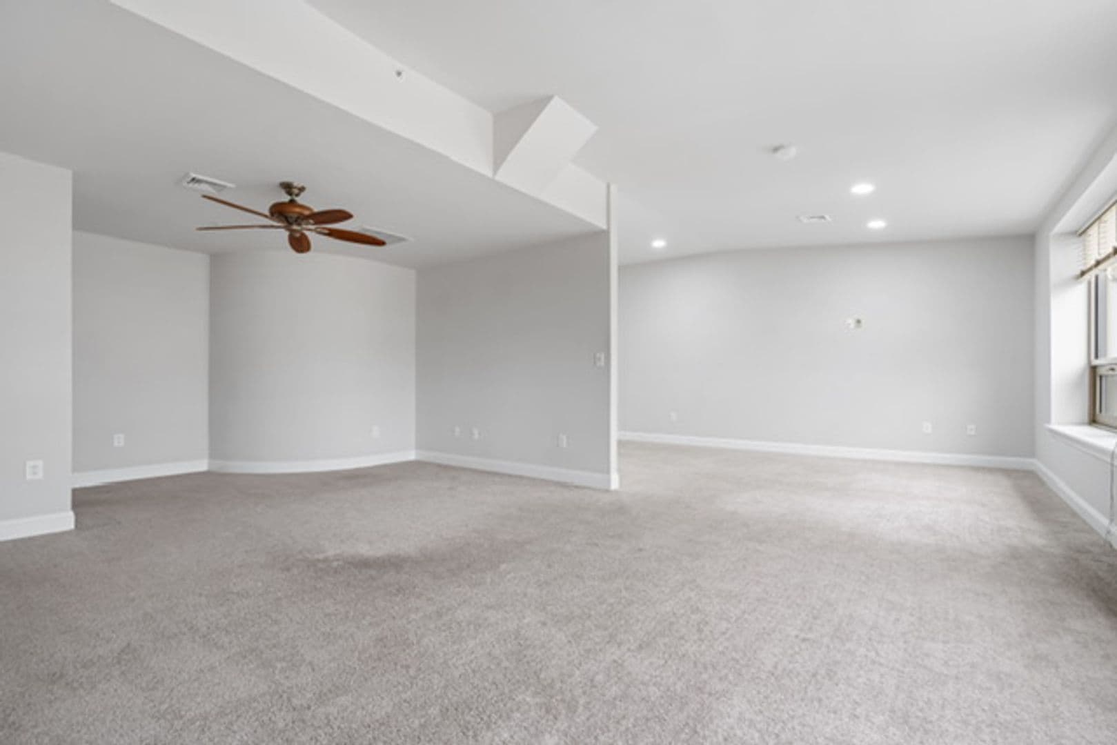 Allentown Apartment: 818-822 Hamilton St.