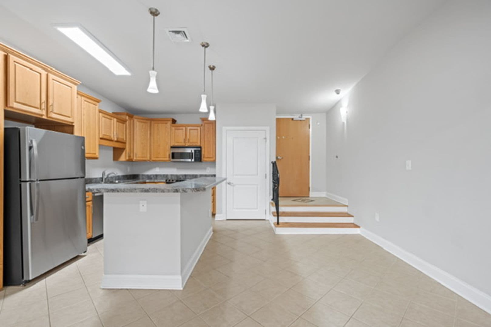 Allentown Apartment: 818-822 Hamilton St.