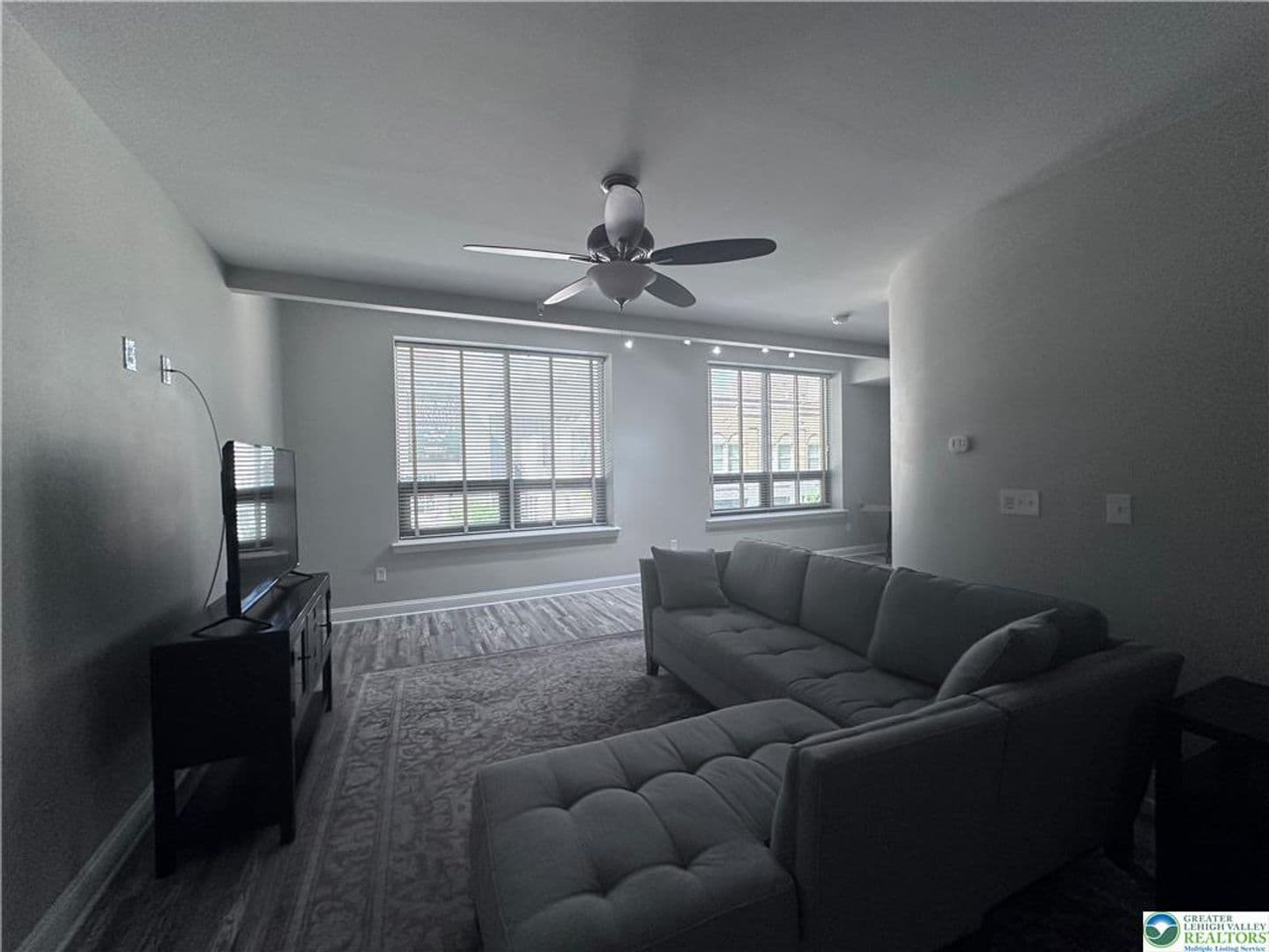 Allentown Apartment: 818-822 Hamilton St.