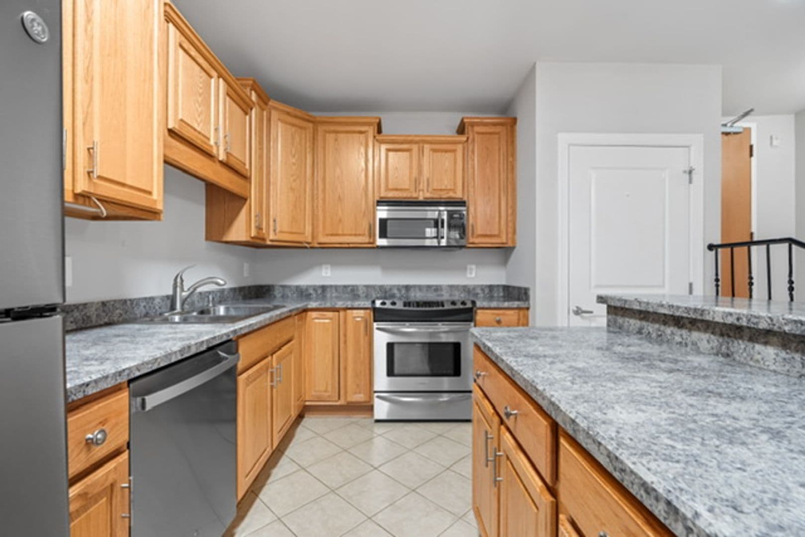 Allentown Apartment: 818-822 Hamilton St.