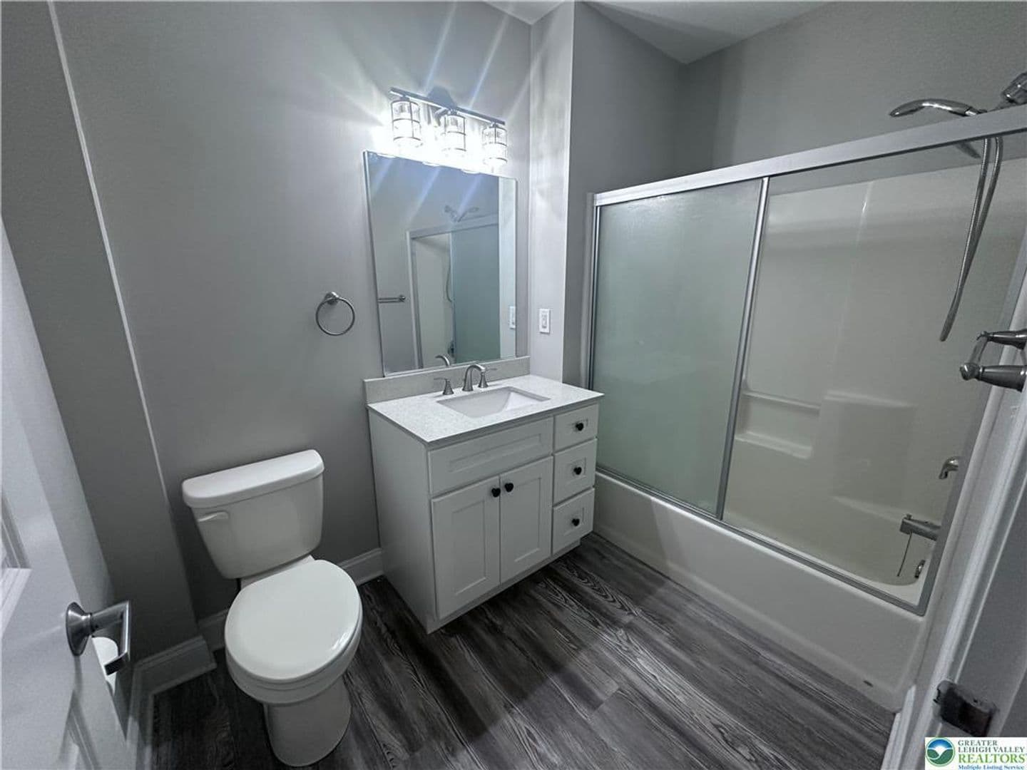 Allentown Apartment: 818-822 Hamilton St.