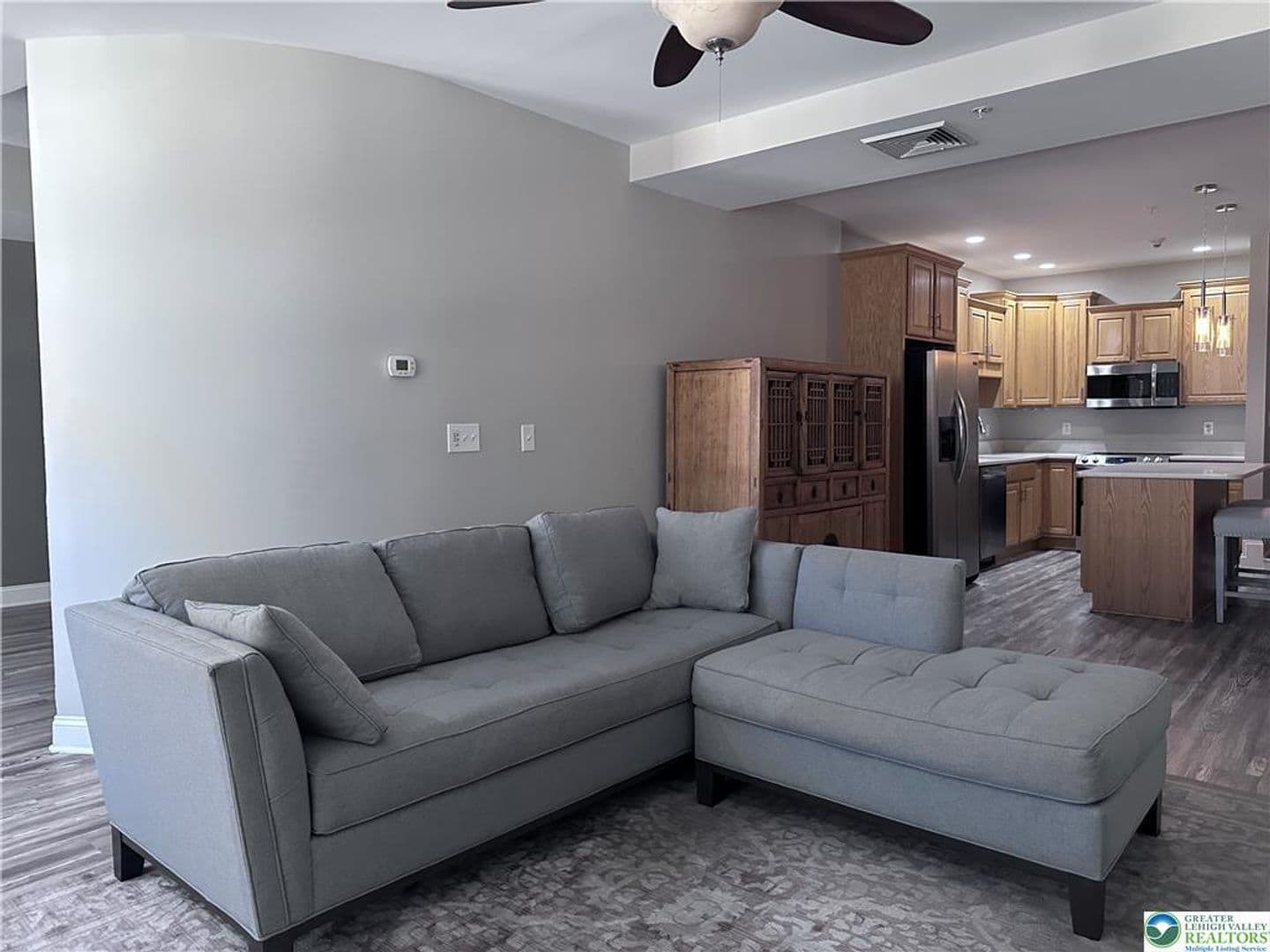 Allentown Apartment: 818-822 Hamilton St.