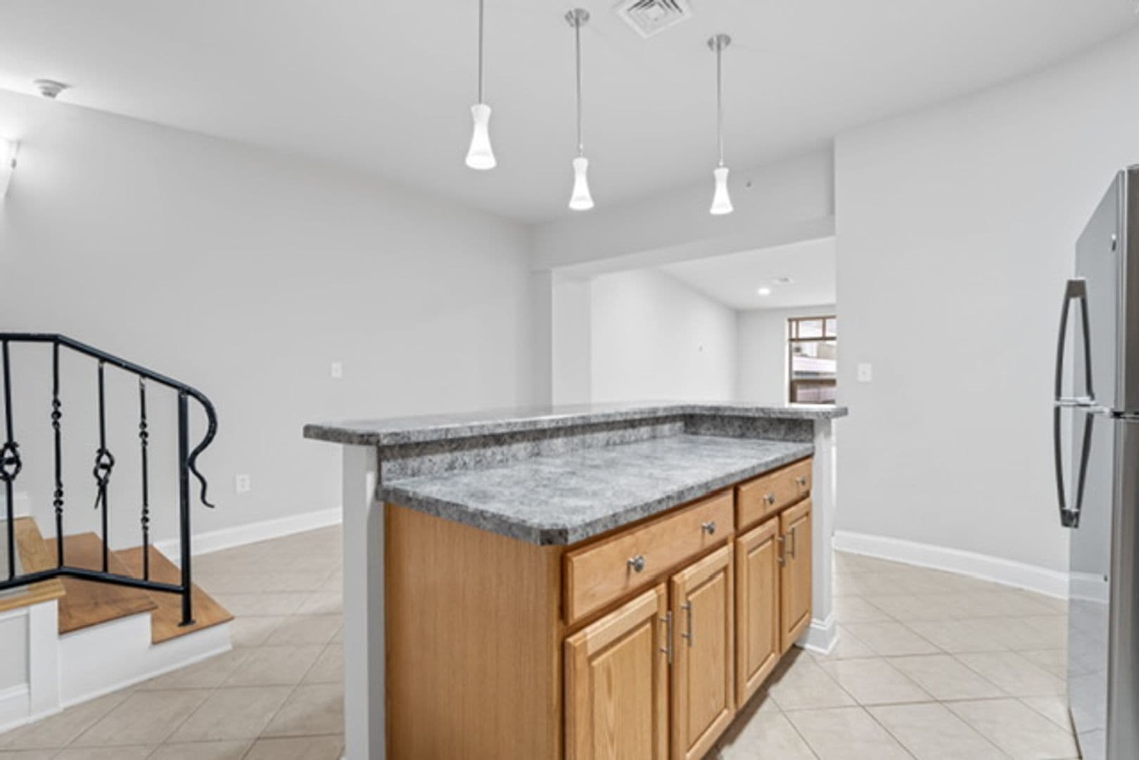 Allentown Apartment: 818-822 Hamilton St.