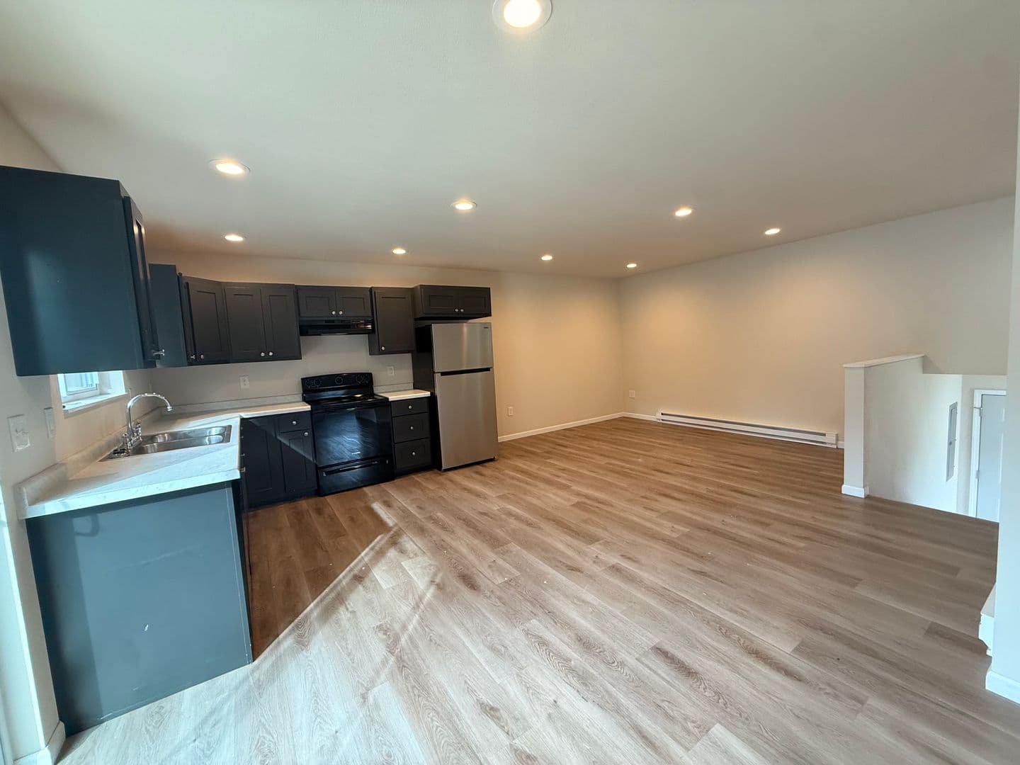 Junction City Townhome: 402 Brock Ave