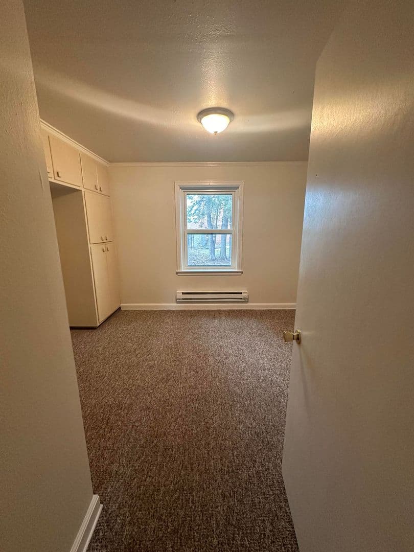 Port Edwards Apartment: 361 1st Street