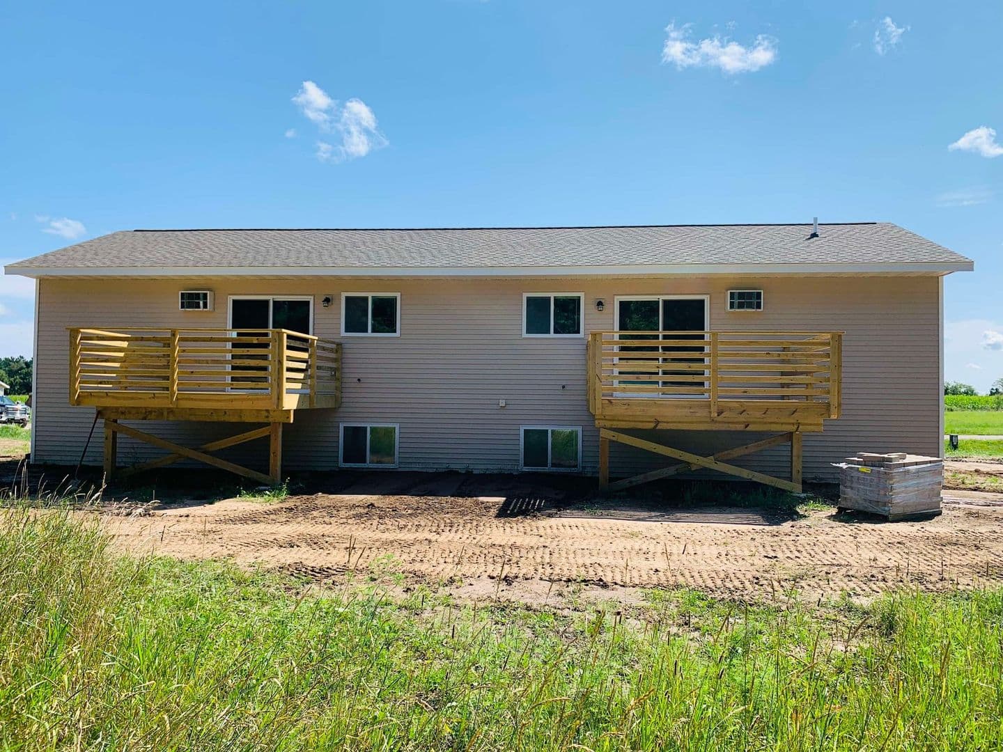 Junction City Townhome: 402 Brock Ave