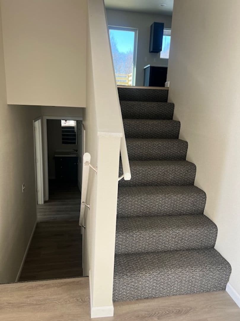 Junction City Townhome: 202 Brock Ave