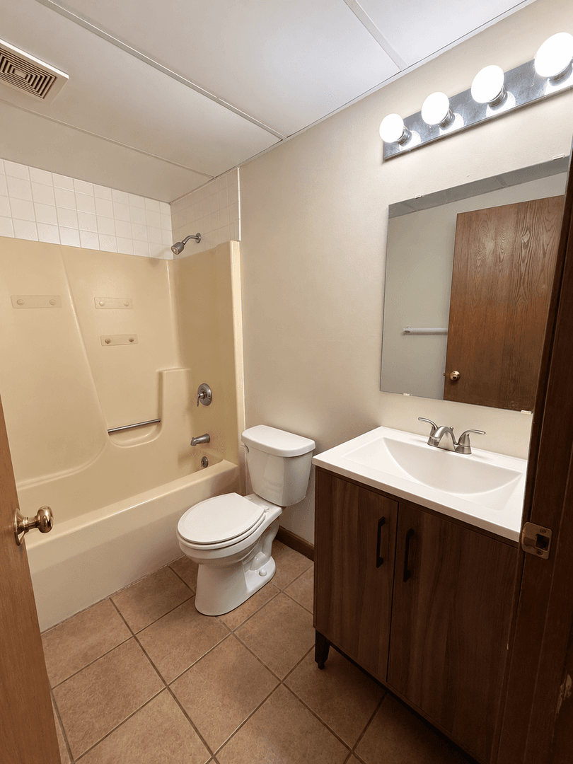 Stevens Point Apartment: 608 Johns Drive