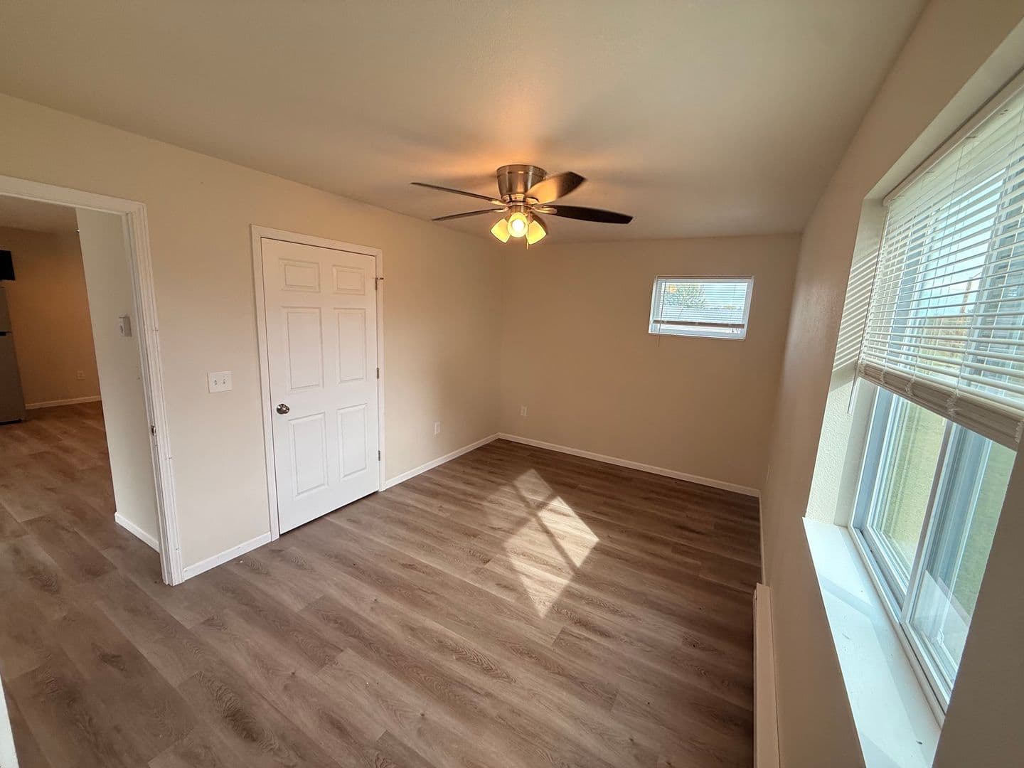 Junction City Townhome: 402 Brock Ave