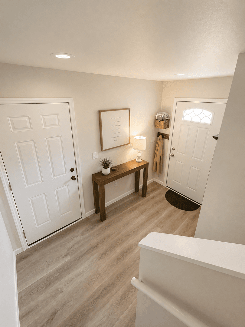 Junction City Townhome: 202 Brock Ave