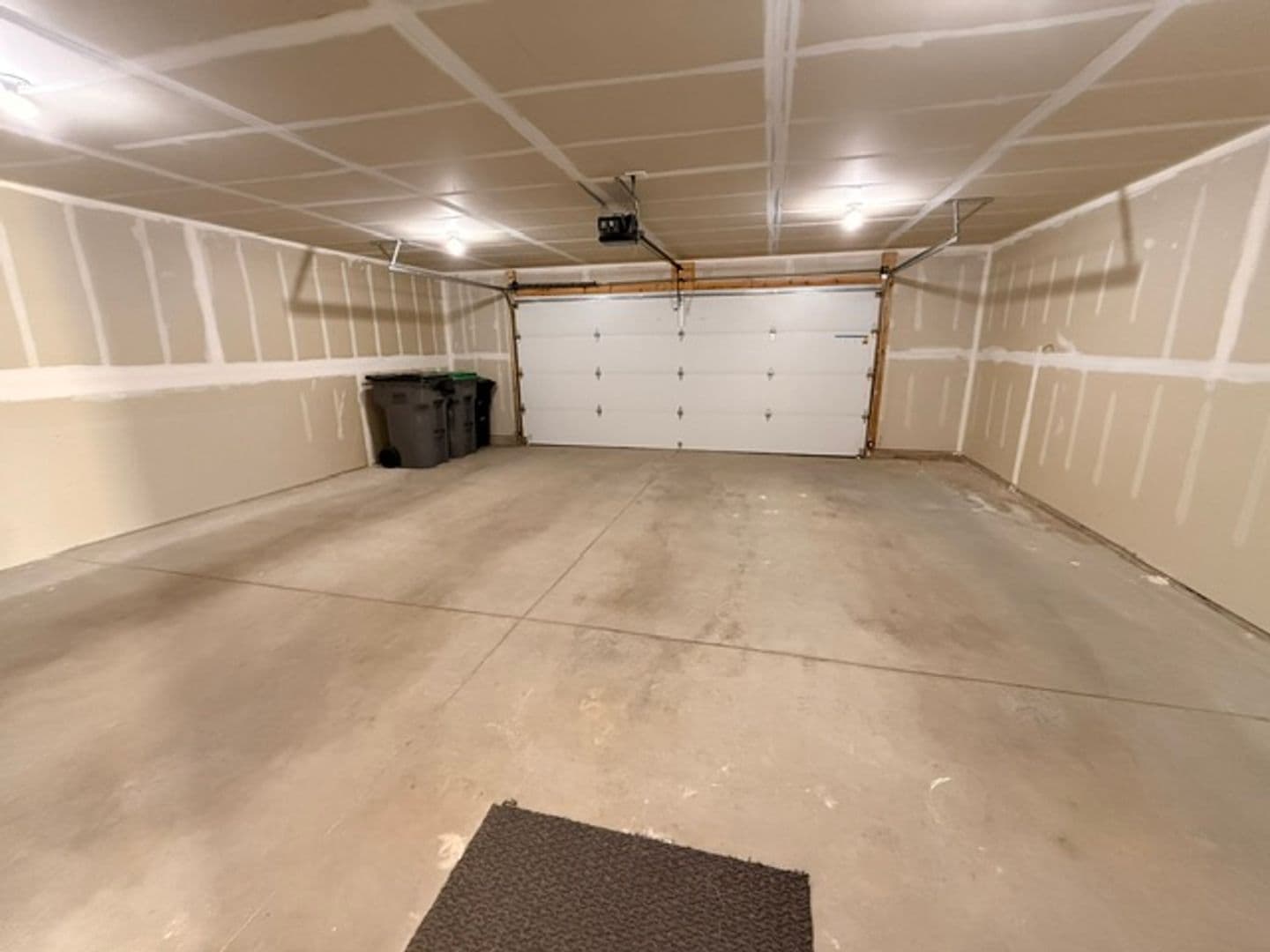 Junction City Townhome: 310 Brock Ave