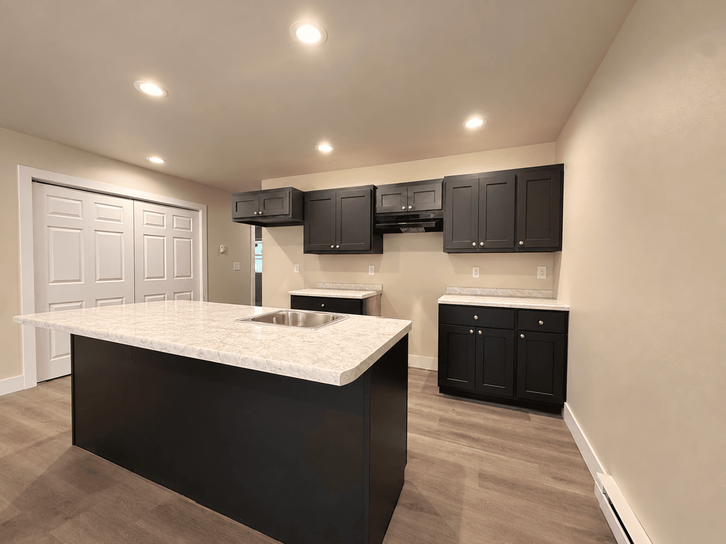 Wisconsin Rapids Apartment: 1411/1413 24th Ave