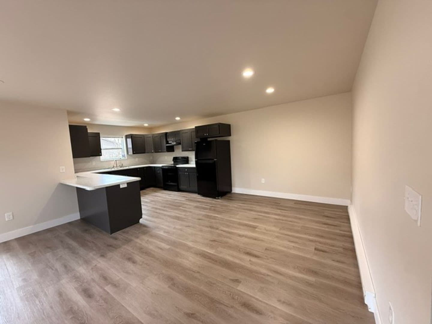 Wisconsin Rapids Townhome: 2610/2612 16th St S