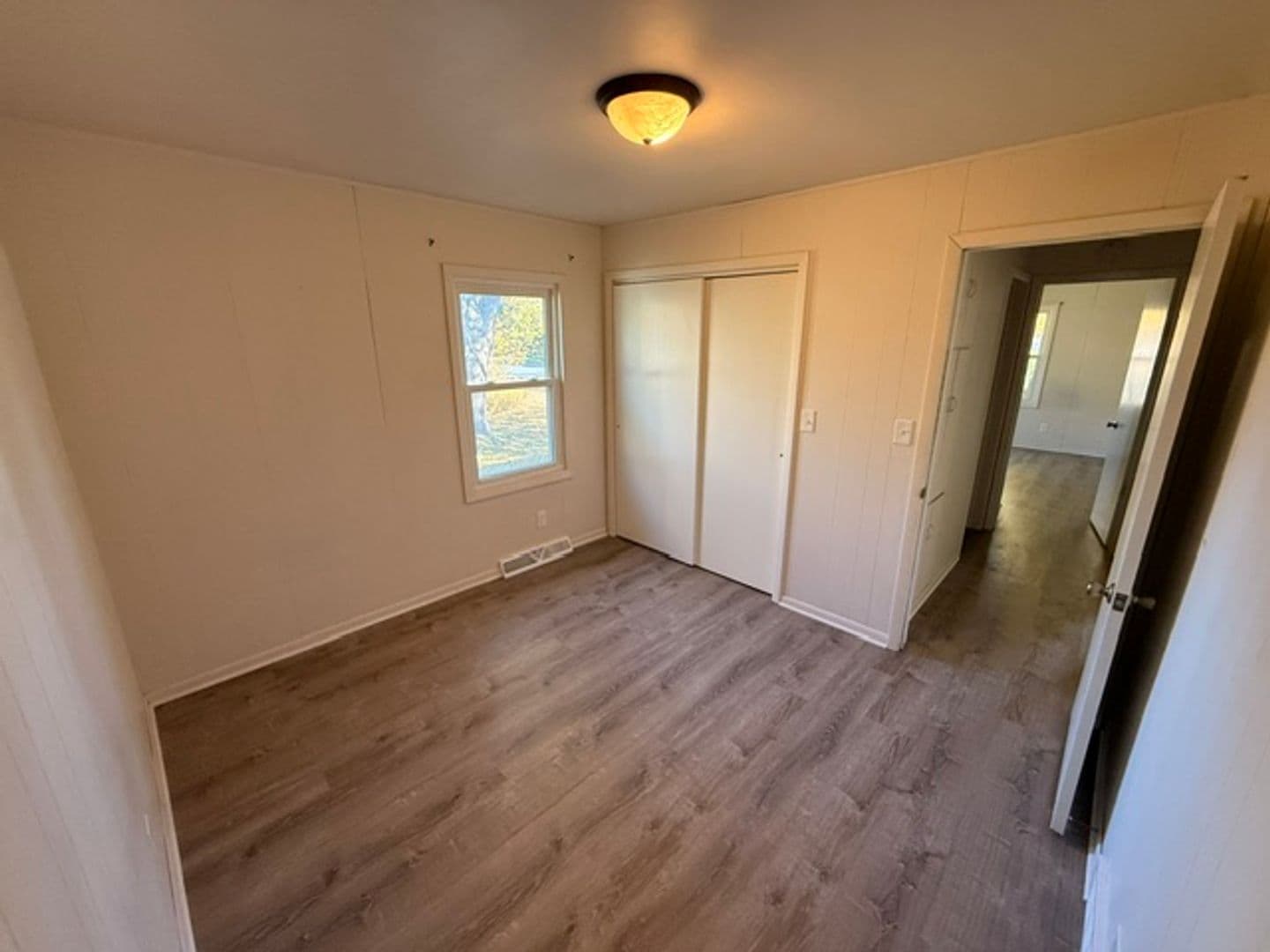 Port Edwards Townhome: 531 2nd Street