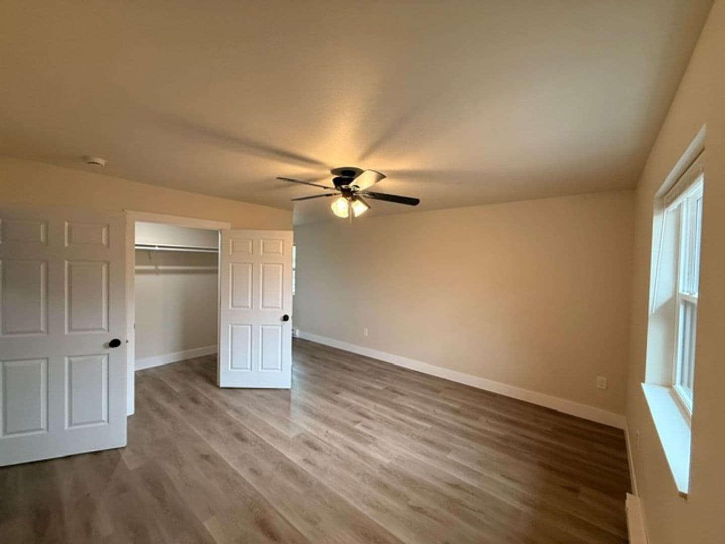 Wisconsin Rapids Townhome: 2610/2612 16th St S